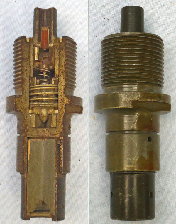 INERT DEACTIVATED. Russian Cutaway BDR-2 Base Fuze For 85 &100MM Armour Piercing Projectiles On Display Stand. - O 1972 INERT DEACTIVATED. Russian Cutaway BDR-2 Base Fuze For 85 &100MM Armour Piercing Projectiles On Display Stand. - O 1972  Other Ammunition