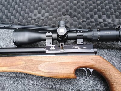 Air Arms S510 R Ultimate Sporter+ hawk telescopic sight. And case. .177