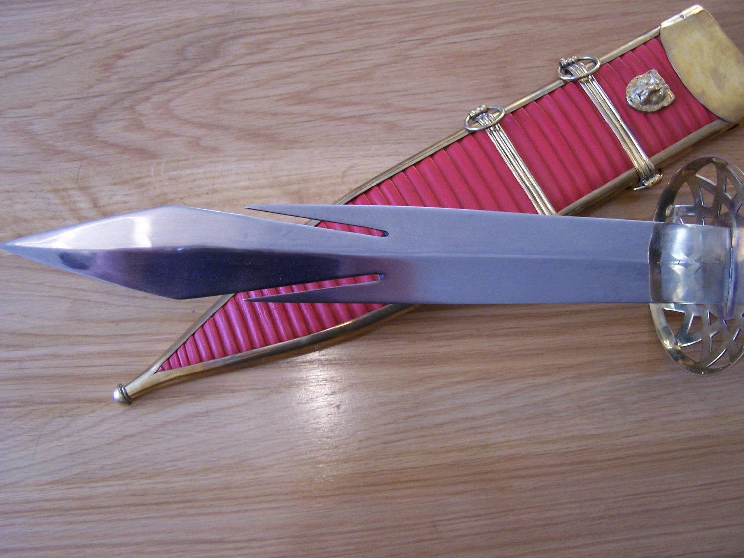 DEEPEEKA GLADIUS Sword 