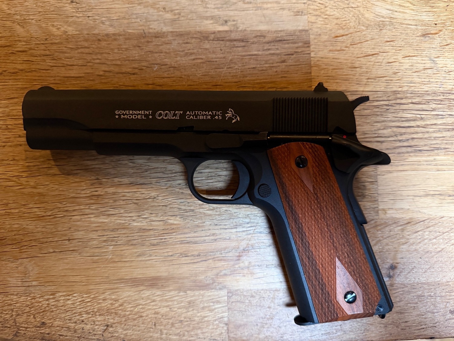  Umarex Colt 1911 Classic BB