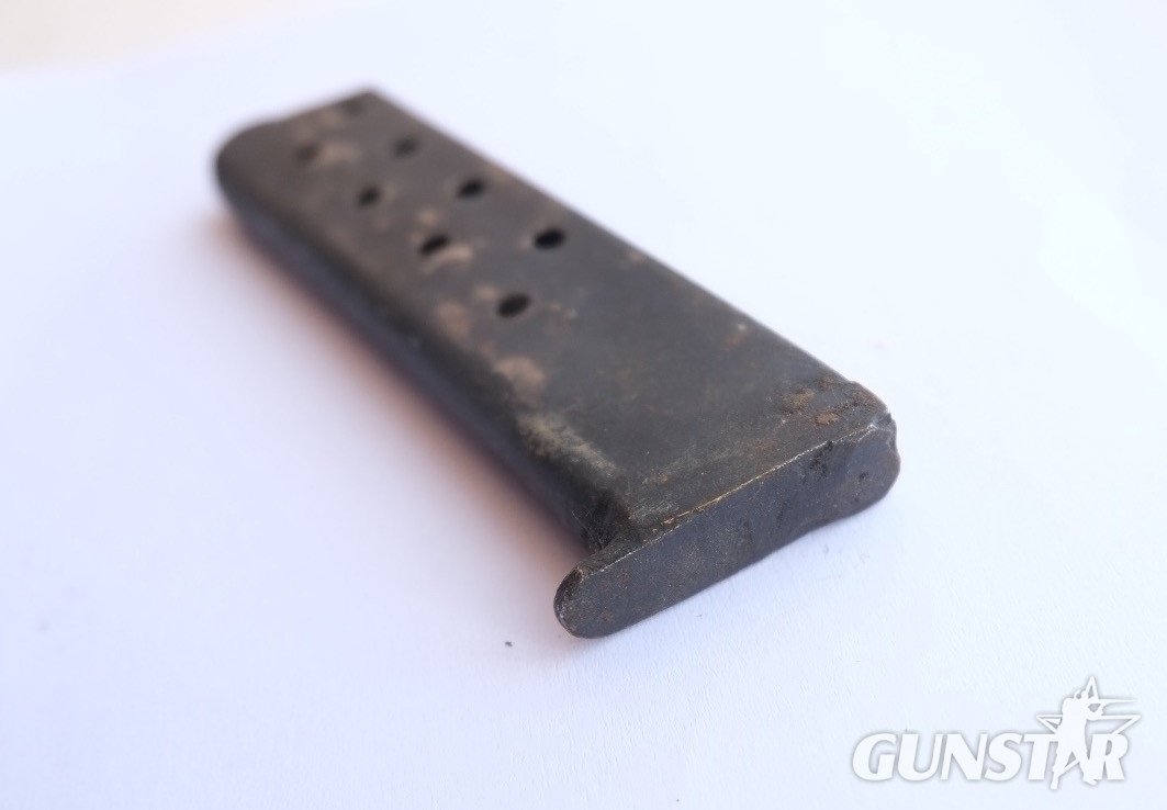 Antique & Militaria