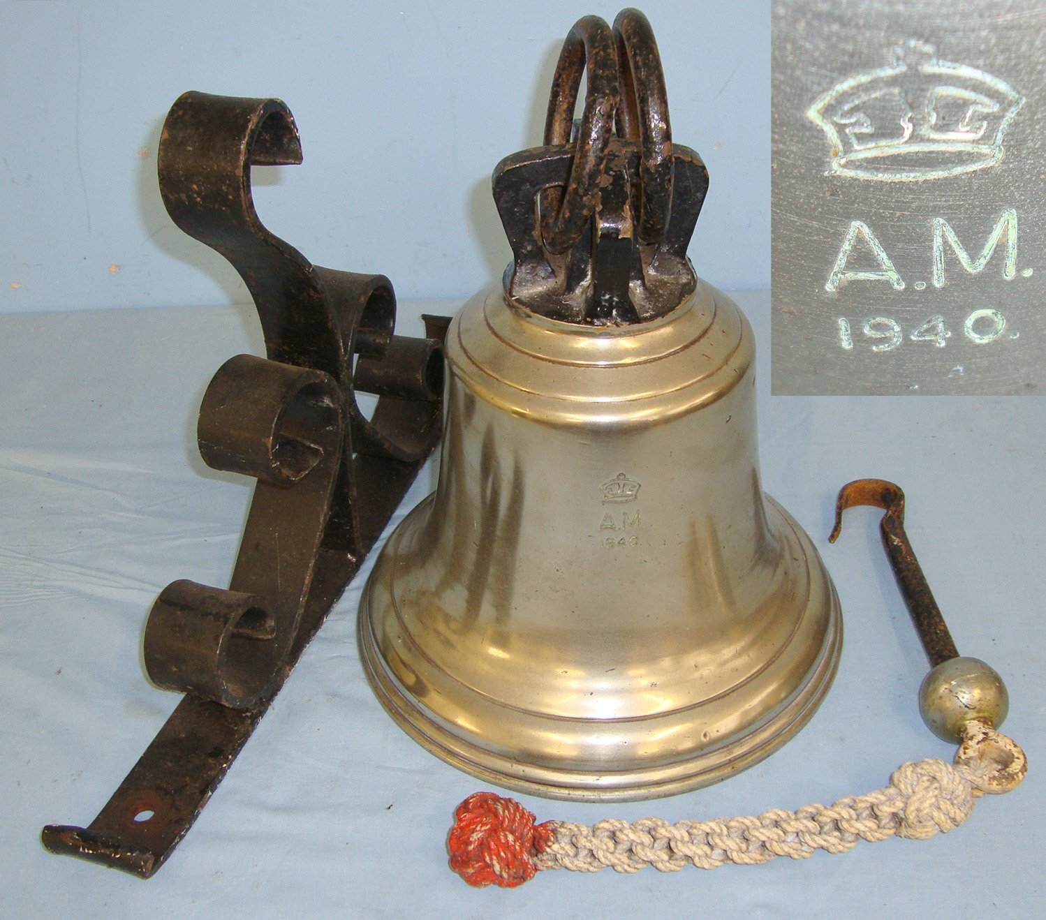 Antique & Militaria
