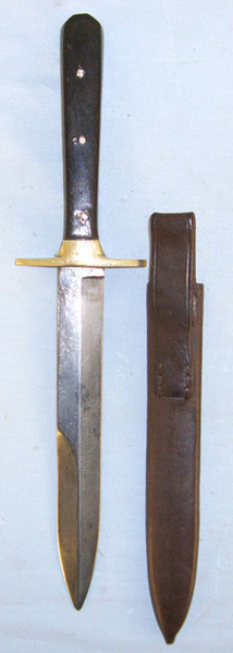 Spear Point Blade Bowie Hunting Knife With German Silver Cross Guard & Scabbard Knive