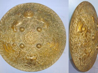 19th Century Islamic Indo-Persian Mughal Native Warrior’s Brass Dhal Fighting Shield. Sn 21449:11  Antique & Militaria