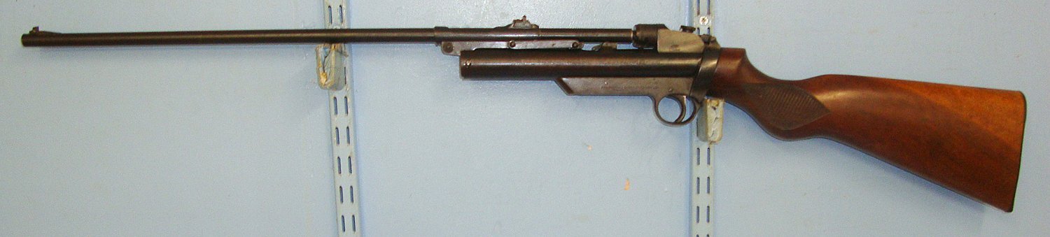  MATCHING NUMBERS**Early 1930’s Webley Service Mark II 3rd Series .22 Calibre Air Rifle. Sn 23484:35 air rifle .22