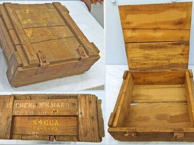 British, WW2, 1943 Dated Mills 36M Hand Grenade Wooden Transit Box for Twenty Five 36M Grenades. - O 2112 British, WW2, 1943 Dated Mills 36M Hand Grenade Wooden Transit Box for Twenty Five 36M Grenades. - O 2112  Other Ammunition