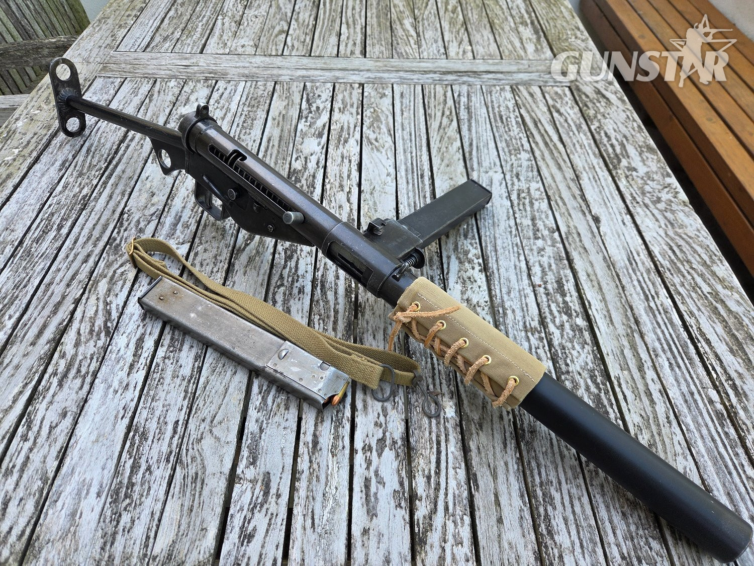 Sten with Silencer MK2 - Non-firing in 