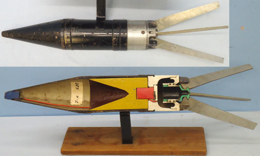  DEACTIVATED INERT. Unfired America ½ Sectioned WP Smoke (White Phosphorous Smoke DEACTIVATED INERT. Unfired America ½ Sectioned WP Smoke (White Phosphorous Smoke Antique & Militaria