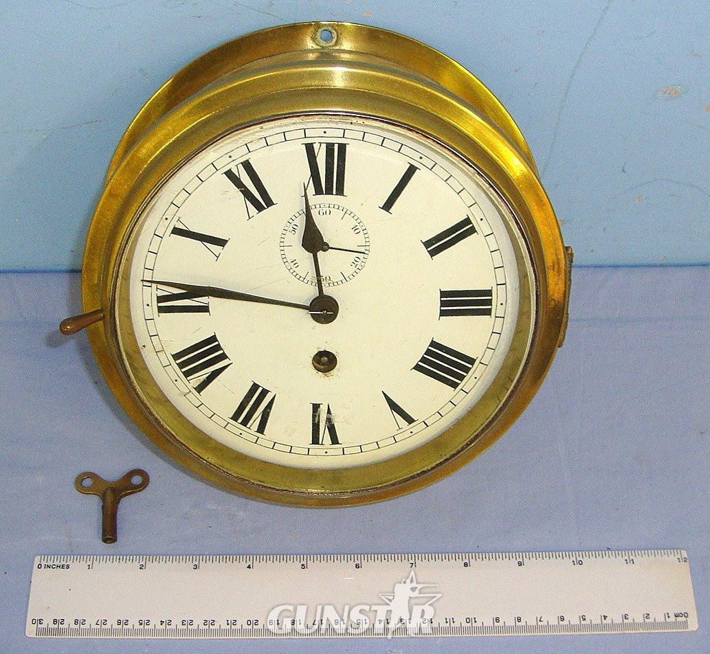 Antique & Militaria in 