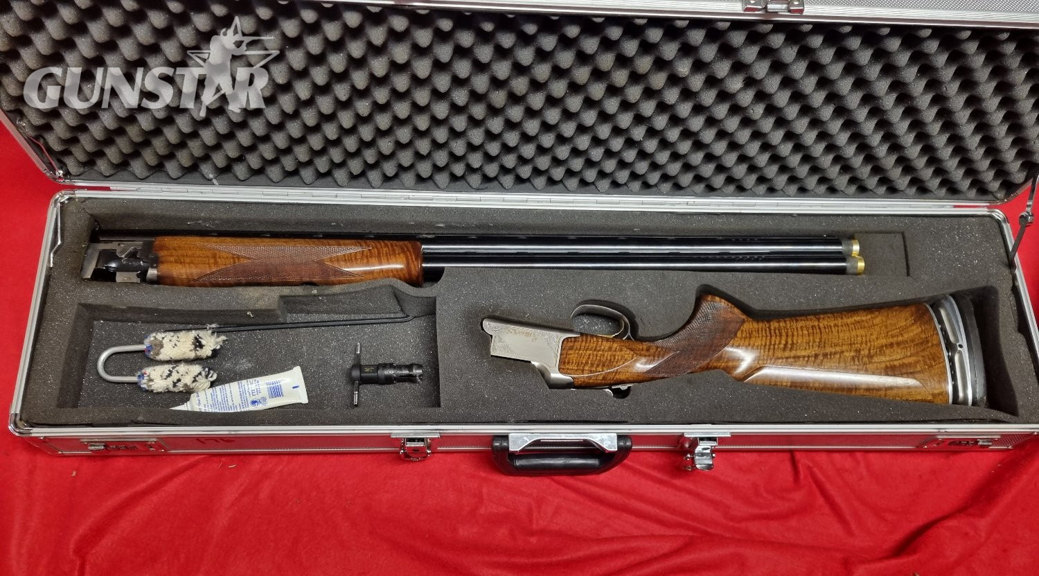 Browning ULTRA SX ADJUSTABLE Over and Under 12 Bore/gauge 