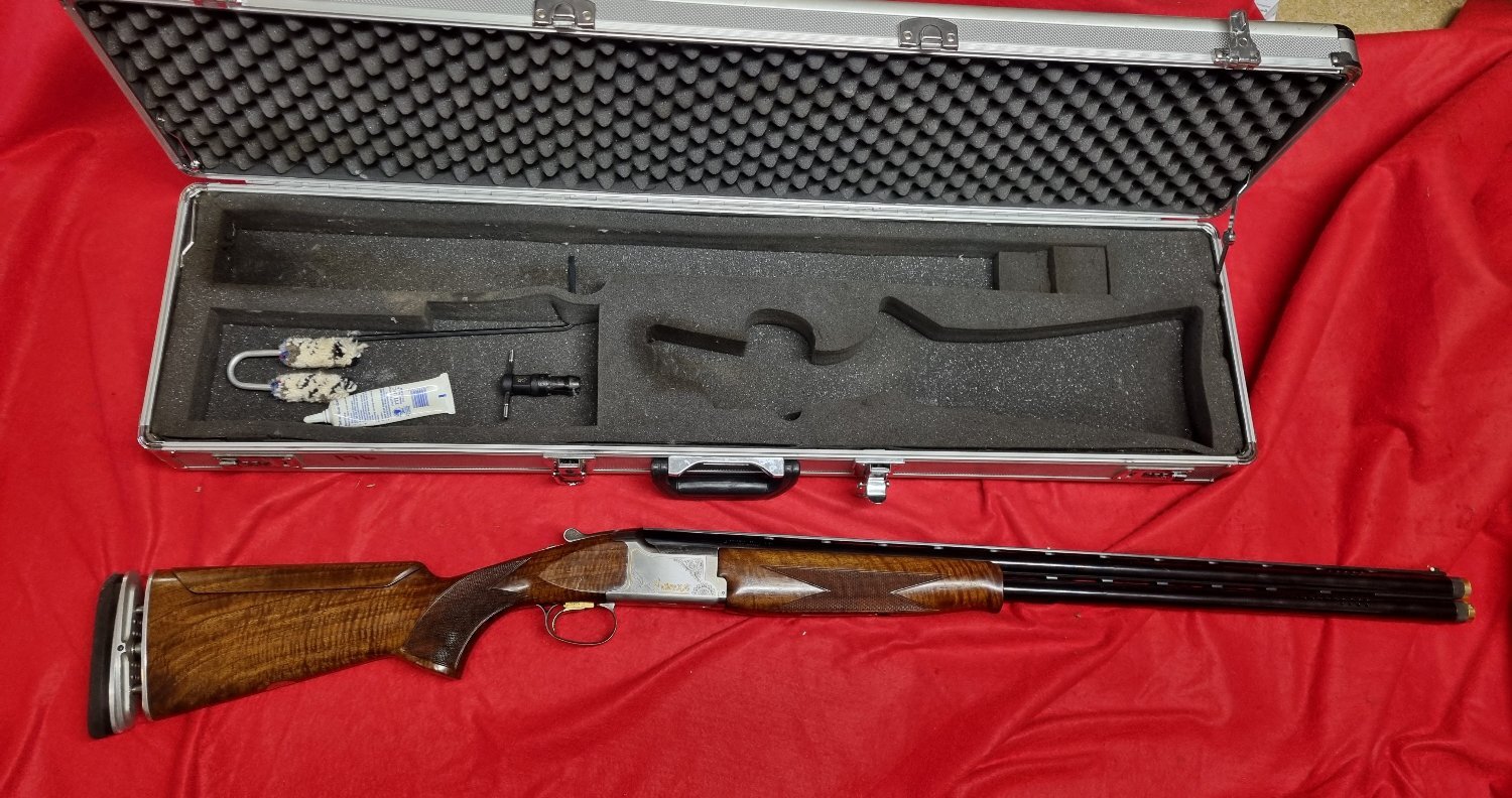 Browning ULTRA SX ADJUSTABLE Over and Under 12 Bore/gauge - {CATEGORY} in 