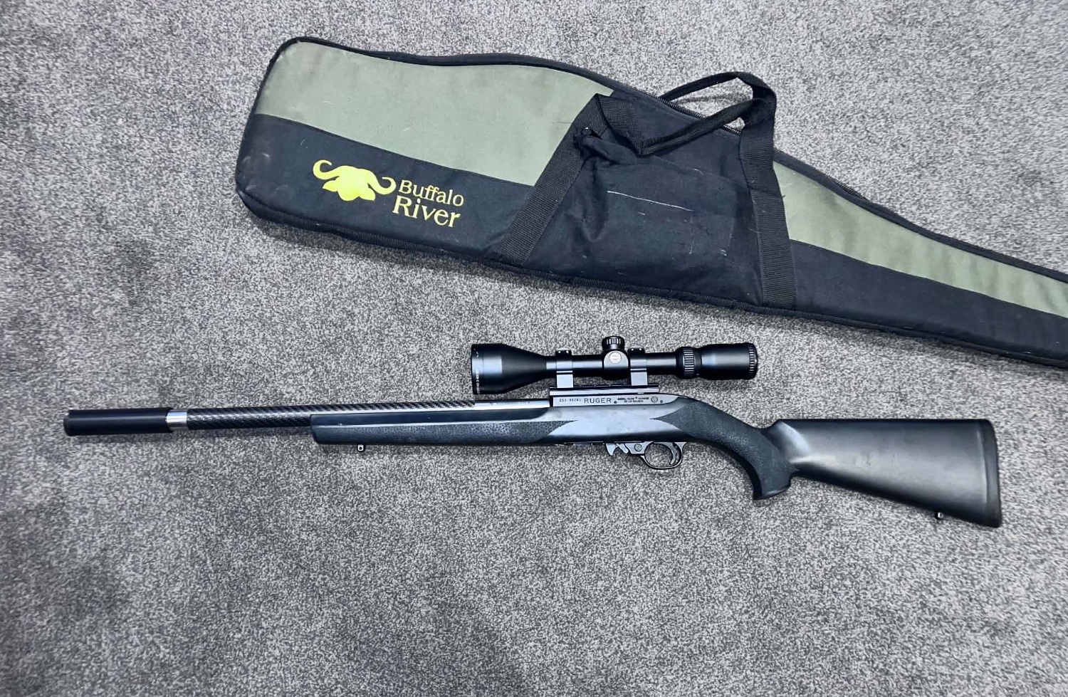 Ruger 10/22 Semi-Auto .22 Long Rifle (.22 LR) Rifle - {CATEGORY} in 