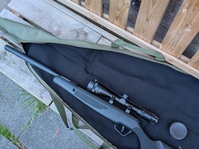 Stoeger S2 Synthetic Combo (with 3-9x40 Scope) .177