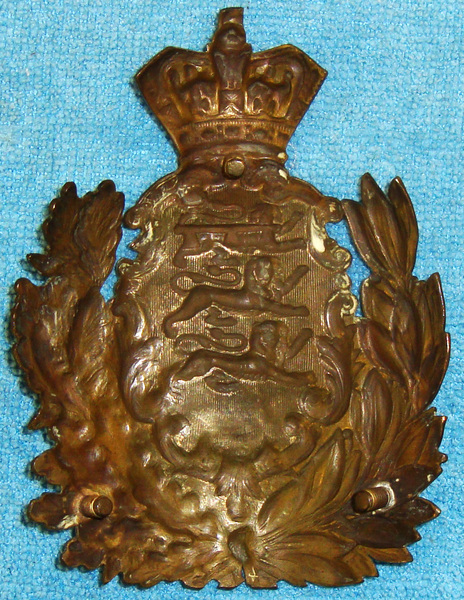 Victorian (c1860) Shako Plate for 27th (Bolton) Lancashire Rifle Volunteer ‘Arms of the Palatine on Lancaster’. 19289:14. Victorian (c1860) Shako Plate for 27th (Bolton) Lancashire Rifle Volunteer ‘Arms of the Palatine on Lancaster’. 19289:14. Antique & Militaria