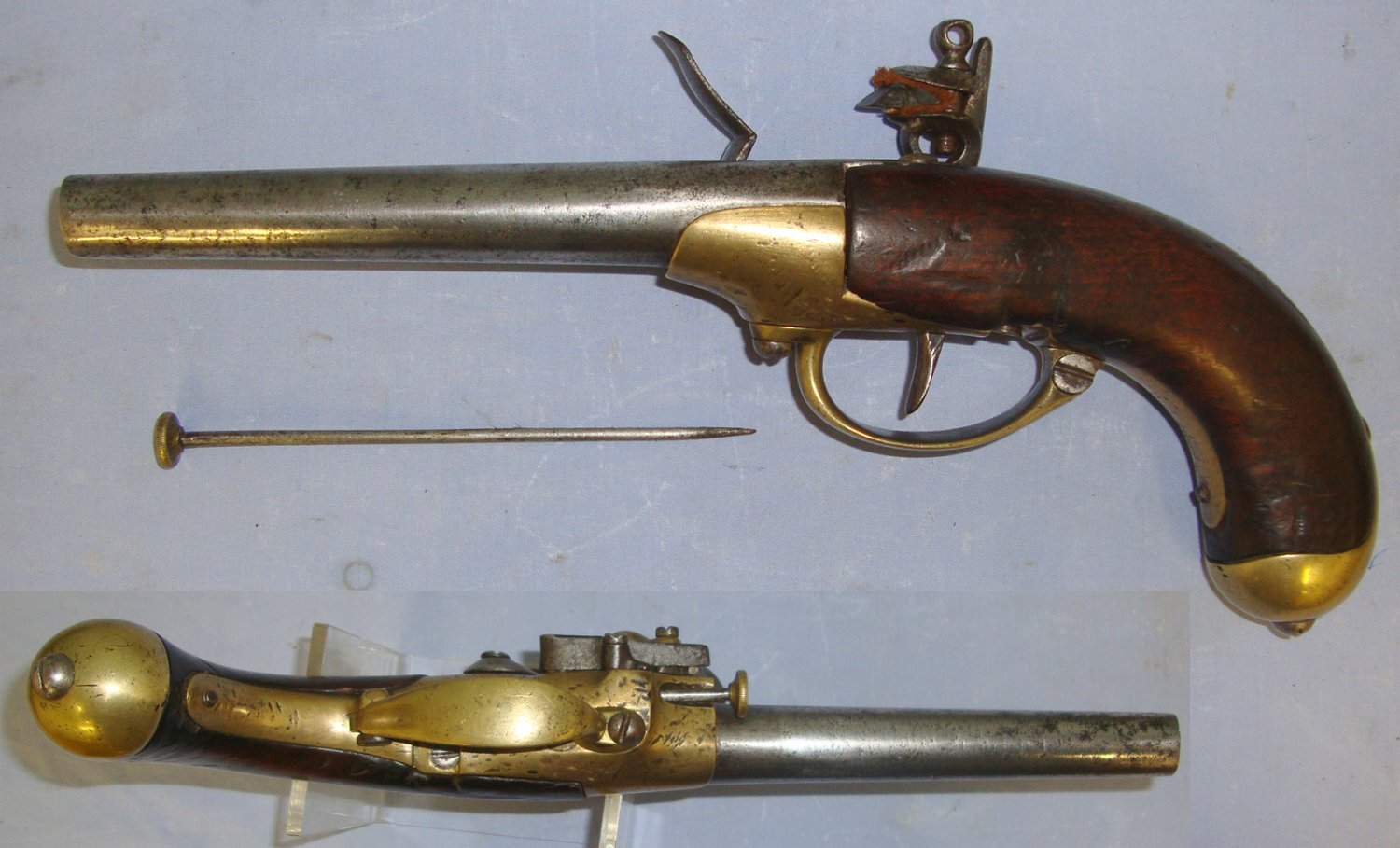  RARE**American Revolutionary War & Napoleonic Wars Era**French St Etienne Arsenal Model 1777 Cavalry Officer’s Brass Action Flintlock .650 Carbine Calibre Holster  Pistol With Ram Rod. Sn 22929 .65 Cal Muzzleloader Muzzleloader
