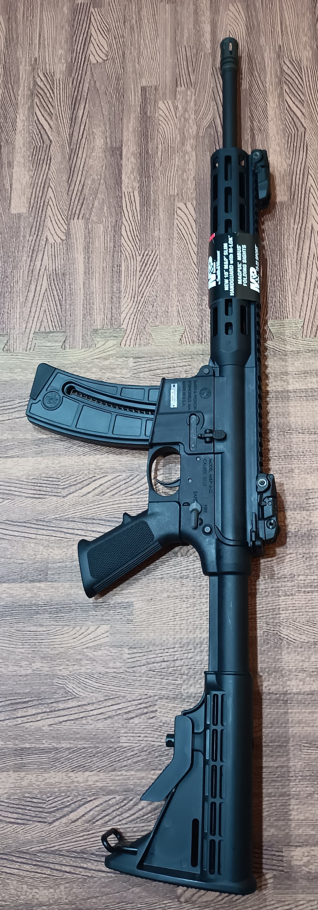  Smith & Wesson M&P Semi-Auto .22 Long Rifle (.22 LR) Rifle