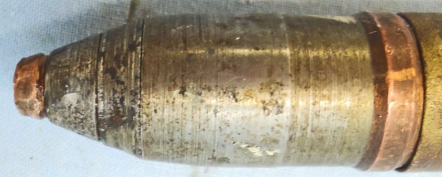 INERT DEACTIVATED. Soviet, Rare, WW2,1943 Dated 20mm (20x99R) ShVAK TYPE OZ HE (High Explosive) Aircraft Cannon Round. - O 2182 Soviet, Rare, WW2,1943 Dated 20mm (20x99R) ShVAK TYPE OZ HE (High Explosive) Aircraft Cannon Round. - O 2182  Other Ammunition 