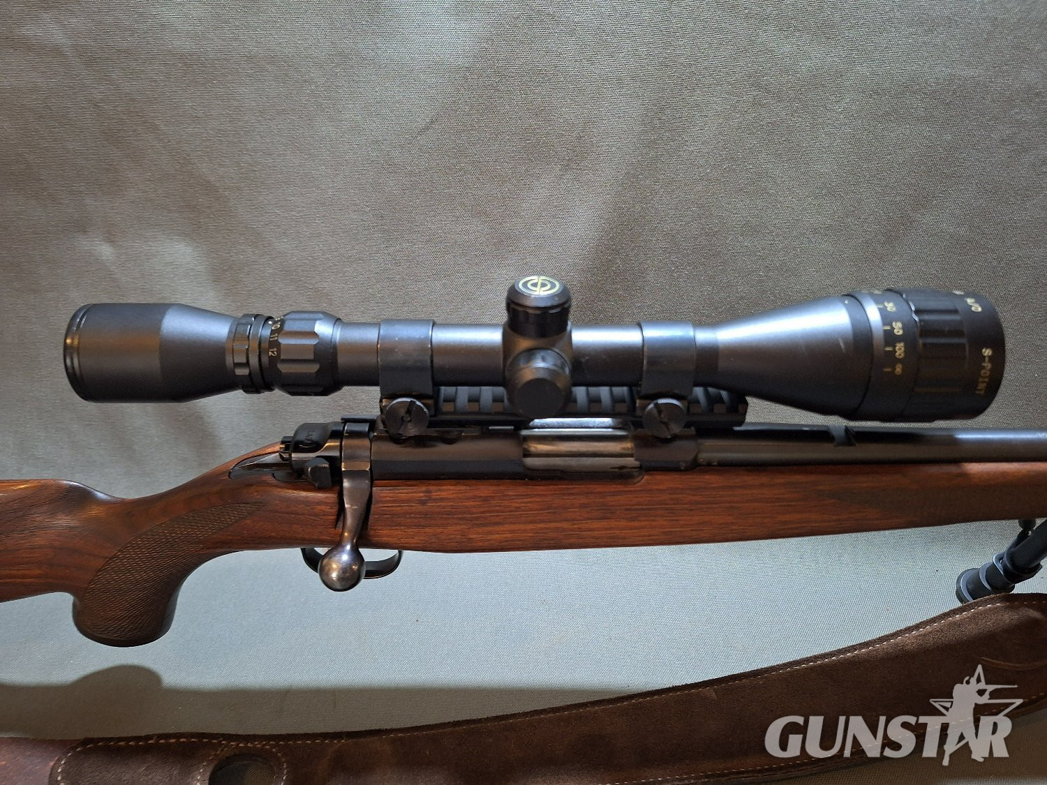Ruger M77 Bolt Action .22 Long Rifle (.22 LR) Rifle 