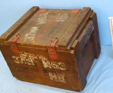 American 20 Round Wooden Ammunition Box For The 37MM M16 High Explosive Ammuniti 37MM M16 High Explosive Ammunition For The Tank and Anti-tank Guns. Antique & Militaria