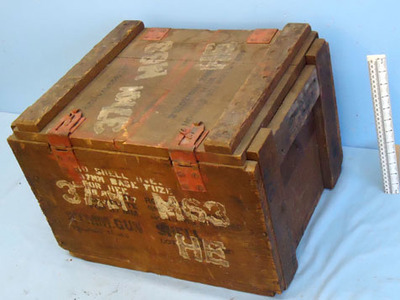 American 20 Round Wooden Ammunition Box For The 37MM M16 High Explosive Ammuniti 37MM M16 High Explosive Ammunition For The Tank and Anti-tank Guns. Antique & Militaria