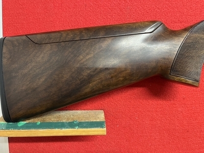 Browning B725 Medallion Limited Edition Over and Under 12 Bore/gauge