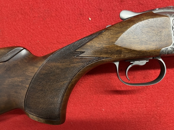 Browning B725 Medallion Limited Edition Over and Under 12 Bore/gauge