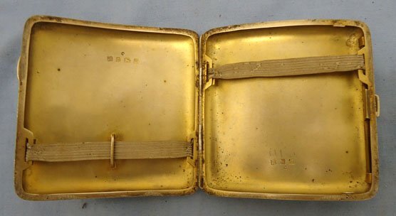 British Officers WW1 1915 Hallmarked Quality Silver Folding Cigarette Case By A and J Zimmerman - MISC 883. British Officers WW1 1915 Hallmarked Quality Silver Folding Cigarette Case By A and J Zimmerman - MISC 883. Other Accessory