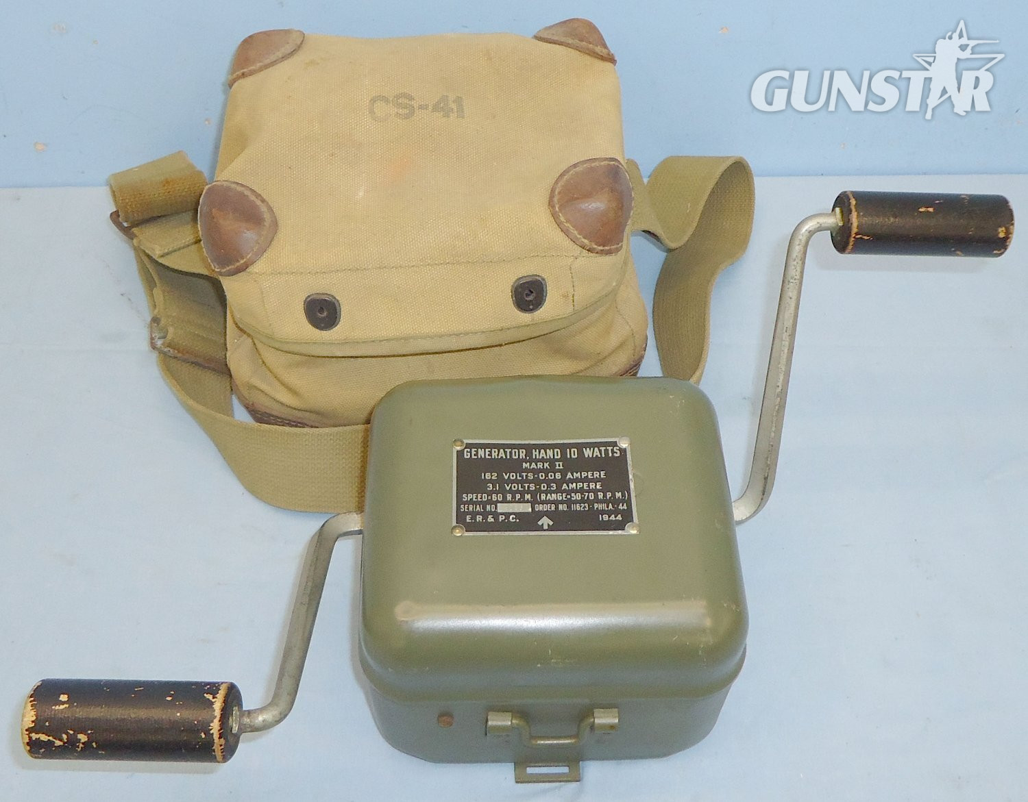 U.S. WWII Army CS-41 Generator Hand 10 Watts Mk2 in Original Carry Case. 22441:26 U.S. WWII Army CS-41 Generator Hand 10 Watts Mk2 in Original Carry Case. 22441:26 Antique & Militaria in 