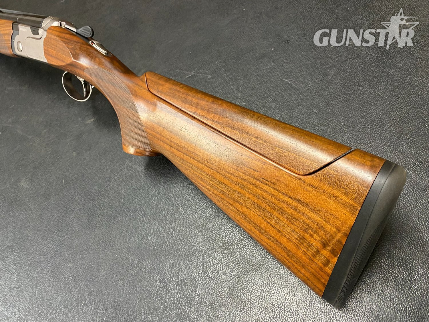 Beretta 692 Sporting Over and Under 12 Bore/gauge - {CATEGORY}