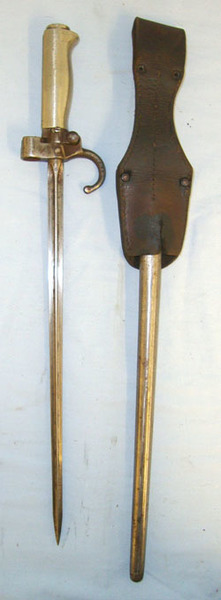 French Model 1886 / 35 White Metal Handle Short Epee Lebel Rifle Bayonet With Ho Bayonet