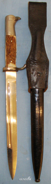  WWII German K98 Forresters & Luftwaffe Antler Hilted Dress Bayonet and Scabbard. 19553 Bayonet