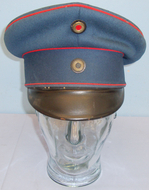 WW1 Era, Imperial German Army Officer\'s Peaked Cap, Elsner & Manchen, Bromberg. Sn 7629. WW1 Era, Imperial German Army Officer\'s Peaked Cap, Elsner & Manchen, Bromberg. Sn 7629. Antique & Militaria