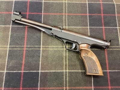 ELGAMO  CENTER .177