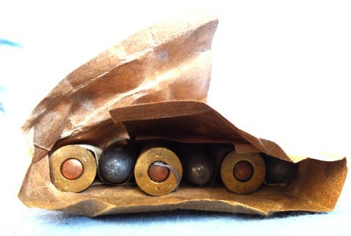 INERT DEACTIVATED. British, 1924 Dated .455 Webley & Enfield Mark VI Revolvers 6 Round Service Pack. - O 977 INERT DEACTIVATED. British, 1924 Dated .455 Webley & Enfield Mark VI Revolvers 6 Round Service Pack. - O 977  Other Ammunition