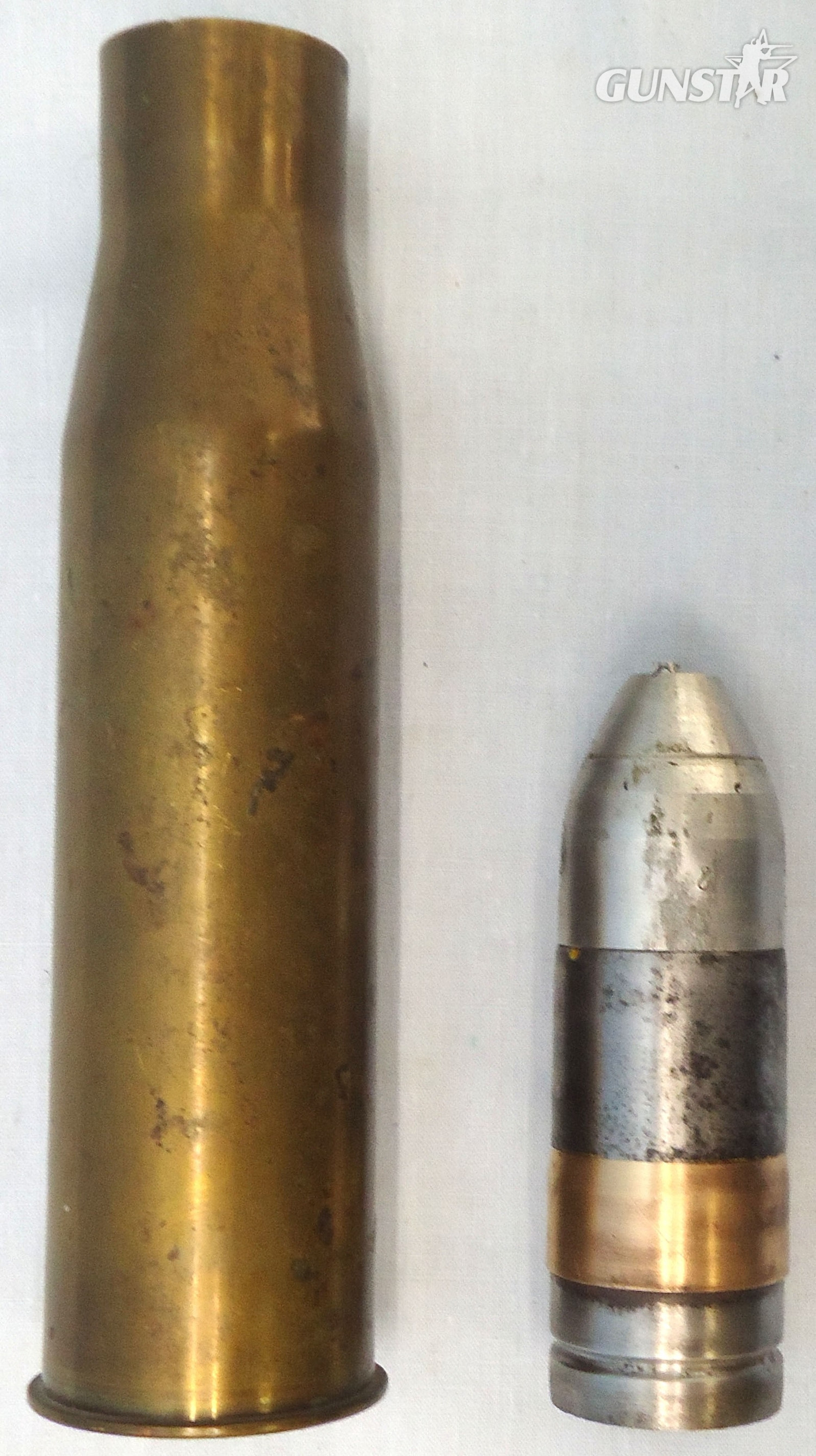 INERT DEACTIVATED. Rare, WW2, 1942 Dated, American 37mm (37x202R) High Explosive (H.E) Round For The American Armaments Corporation 37mm S.A. Anti-Aircraft Gun. - O 2006 INERT DEACTIVATED. Rare, WW2, 1942 Dated, American 37mm (37x202R) High Explosive (H.E) Round For The American Armaments Corporation 37mm S.A. Anti-Aircraft Gun. - O 2006  Other Ammunition - {CATEGORY} in 