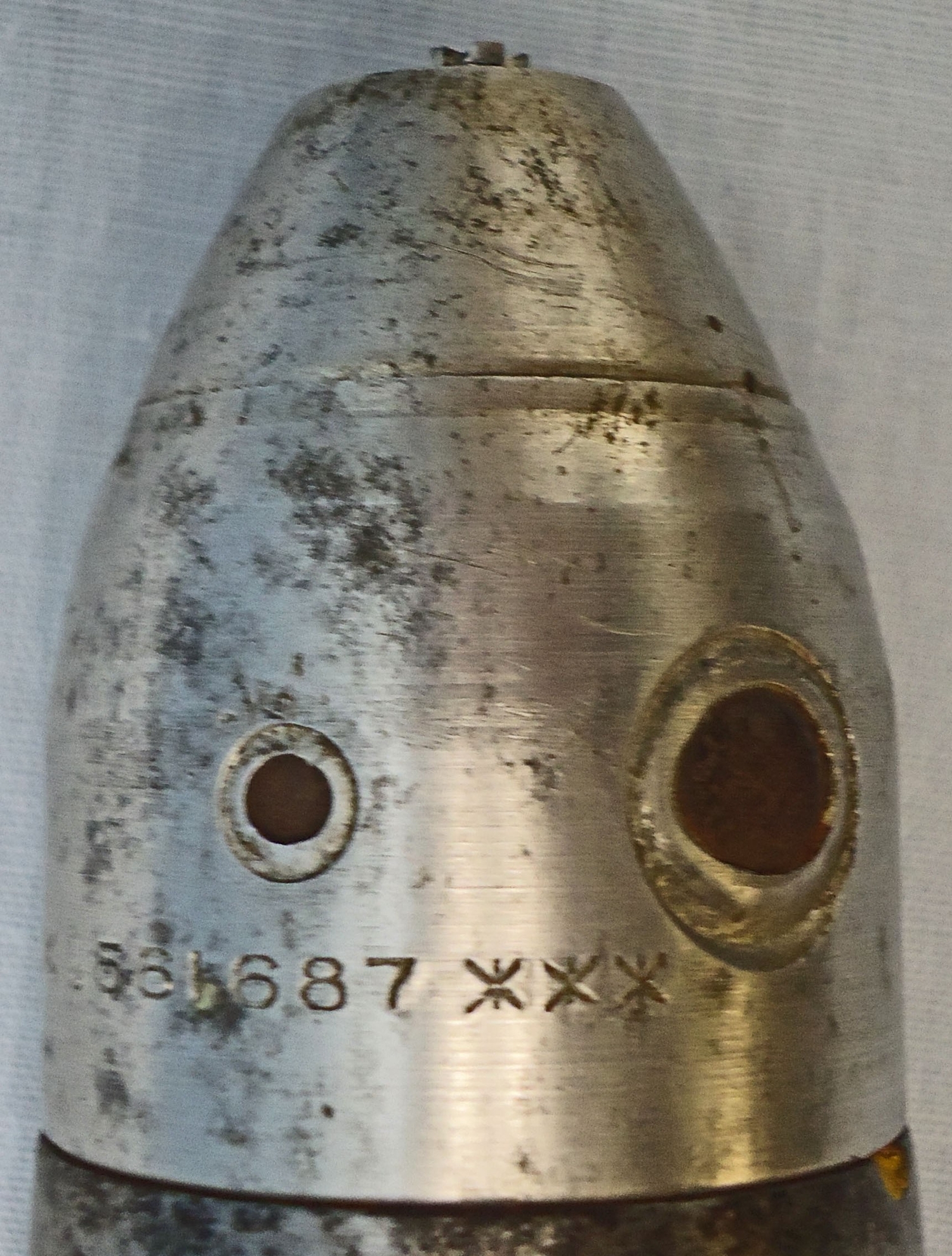 INERT DEACTIVATED. Rare, WW2, 1942 Dated, American 37mm (37x202R) High Explosive (H.E) Round For The American Armaments Corporation 37mm S.A. Anti-Aircraft Gun. - O 2006 INERT DEACTIVATED. Rare, WW2, 1942 Dated, American 37mm (37x202R) High Explosive (H.E) Round For The American Armaments Corporation 37mm S.A. Anti-Aircraft Gun. - O 2006  Other Ammunition 