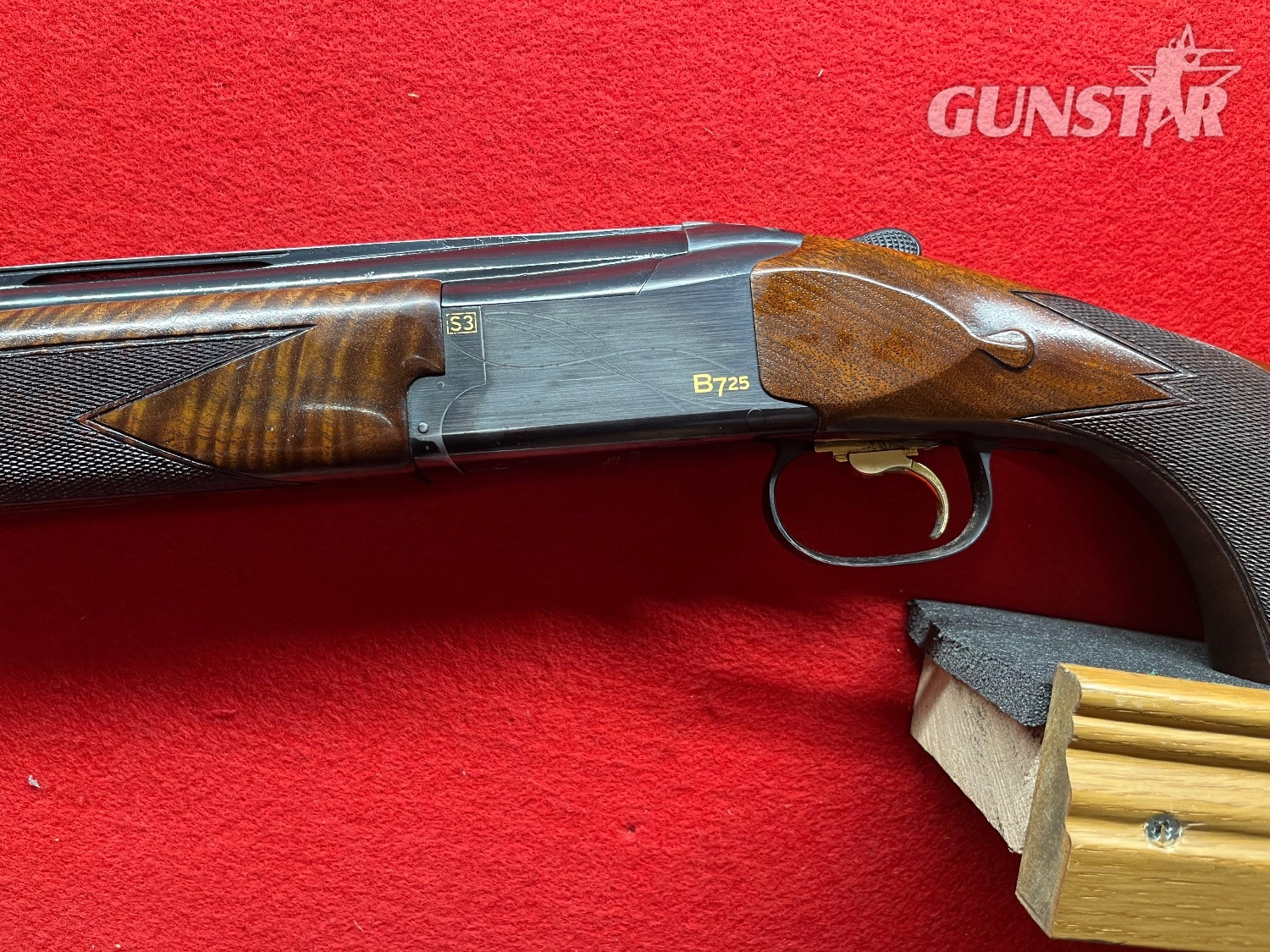 Browning B725 S3 Black Edition Over and Under 12 Bore/gauge 