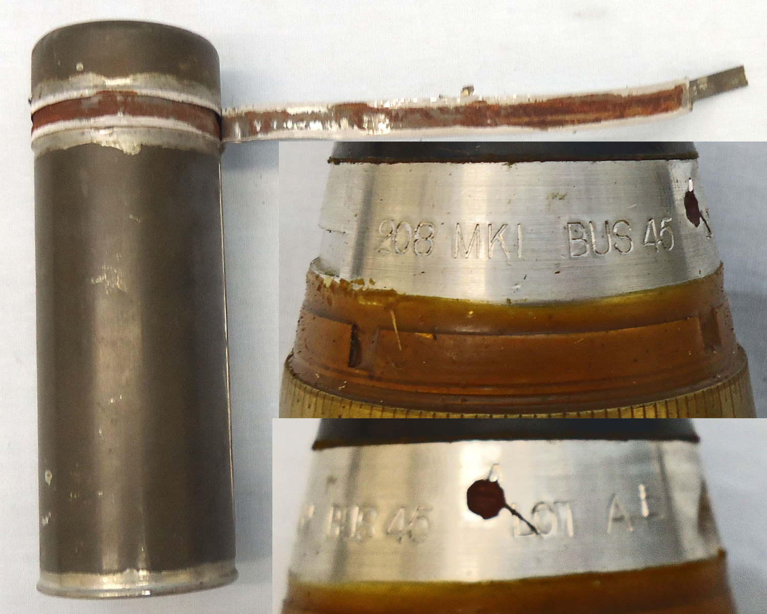  INERT. Unfired British WW2, 1945 Dated, No 208 Mark I Clockwork Time Fuze & Transit Container For The British 3.7, 4.5 & 5.25 Inch Anti-aircraft Gun. - O 2007 INERT. Unfired British WW2, 1945 Dated, No 208 Mark I Clockwork Time Fuze & Transit Container For The British 3.7, 4.5 & 5.25 Inch Anti-aircraft Gun. - O 2007  Other Ammunition