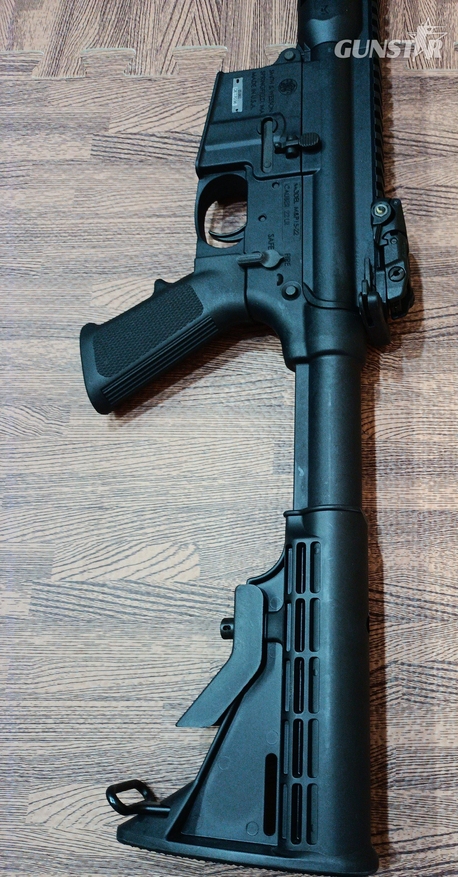  Smith & Wesson M&P Semi-Auto .22 Long Rifle (.22 LR) Rifle