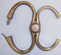 C1880 Hiatt ‘Come Along’ Victorian Handcuffs. PO 109. C1880 Hiatt ‘Come Along’ Victorian Handcuffs. PO 109. Antique & Militaria