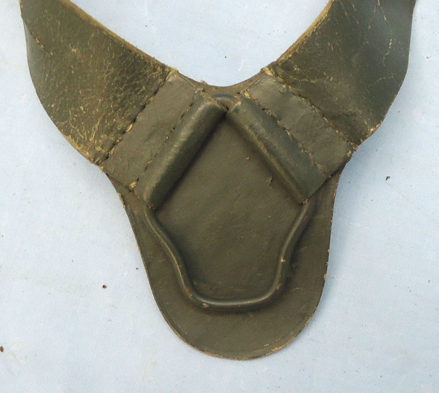 Italian WW2 Era, Scarce Model 1891 Carcano Leather Bandoleer With Ammunition Pouches. - L 264 Italian WW2 Era, Scarce Model 1891 Carcano Leather Bandoleer With Ammunition Pouches. - L 264 Other Accessory - {CATEGORY}