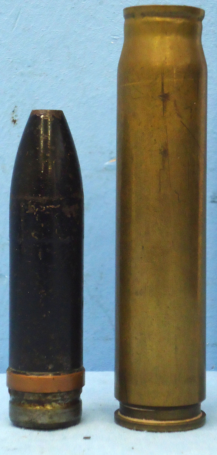  INERT DEACTIVATED. British, 1943 Dated, 20mm Hispano-Suiza (20x110) HS 404 Aircraft Cannon Ball Round By Greenwood & Batley. - O 1964 INERT DEACTIVATED. British, 1943 Dated, 20mm Hispano-Suiza (20x110) HS 404 Aircraft Cannon Ball Round By Greenwood & Batley. - O 1964  Other Ammunition
