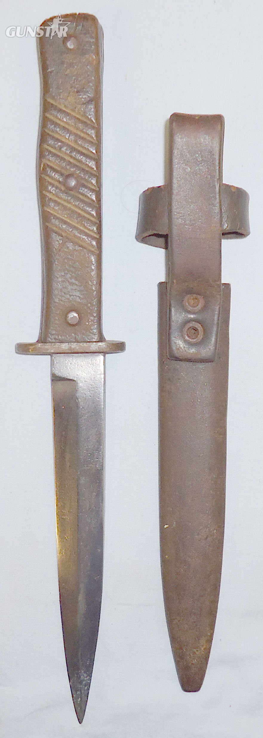  German WWI Trench Dagger Scabbard and Leather Belt Loop. ED 2073 Dagger