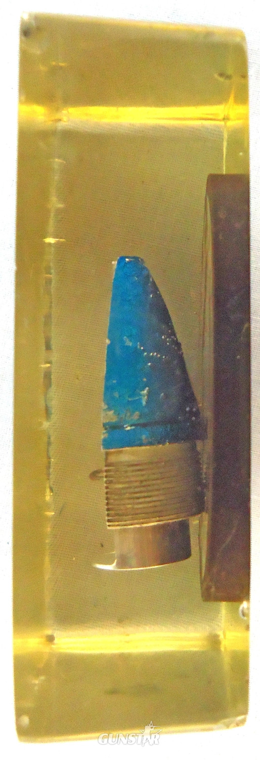 INERT DEACTIVATED. British, 30mm Aden (30x110B) Aircraft Cannon High Explosive Round Half Sectioned Nose Impact Fuze. - O 1975 INERT DEACTIVATED. British, 30mm Aden (30x110B) Aircraft Cannon High Explosive Round Half Sectioned Nose Impact Fuze. - O 1975  Other Ammunition