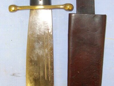 Original**RARE**WW2 Australian Forces & U.S. Marine Corps Pacific Theatre Of War Mars Machine Tools Brisbane (Australia) V-44 Type Combat / Survival Bowie Knife & Scabbard. Sn 22668 Knive