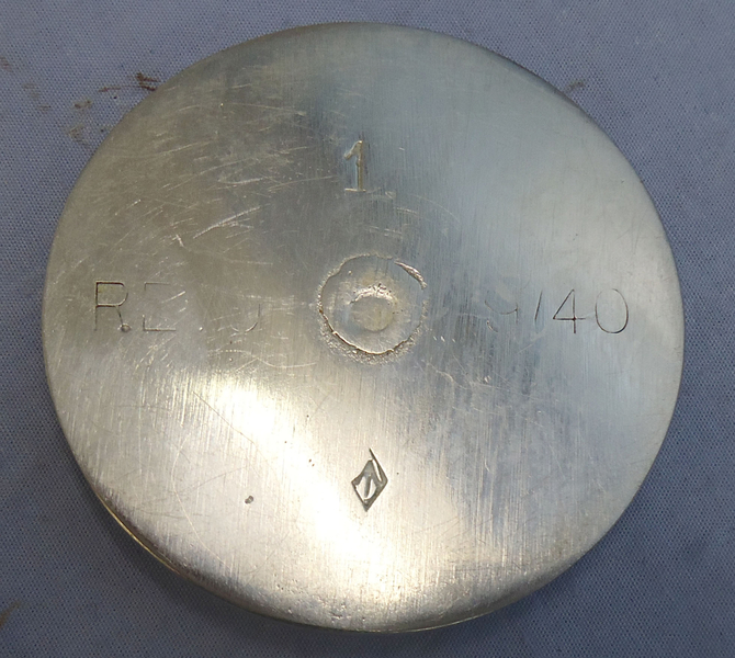 {CATEGORY} - INERT DEACTIVATED. 1940 Dated, Mills No 36M MK1, Factory Cutaway, Chrome Plated, Hand Grenade & Rifle Grenade Gas Check By A.Kindrick & Sons. - O 1942 INERT DEACTIVATED. 1940 Dated, Mills No 36M MK1, Factory Cutaway, Chrome Plated, Hand Grenade & Rifle Grenade Gas Check By A.Kindrick & Sons. - O 1942  Other Ammunition