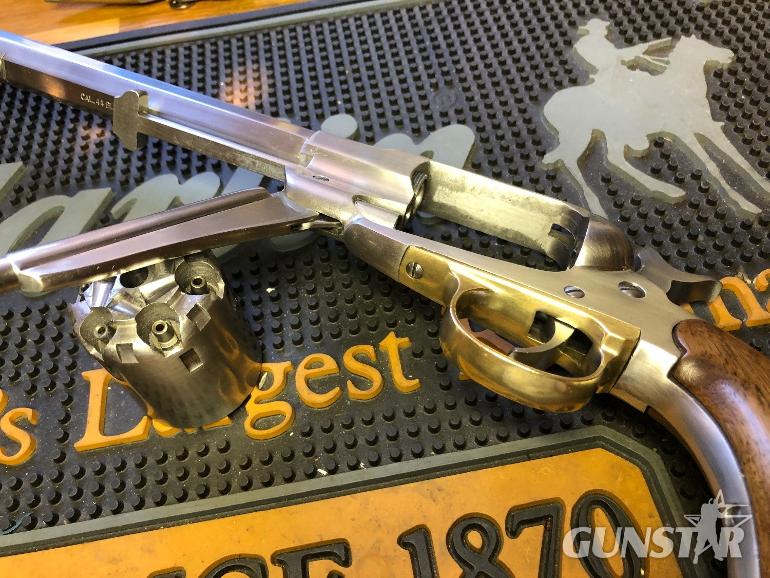 Uberti Remington 1858 S/Steel Revolver .44 Muzzleloader - {CATEGORY}