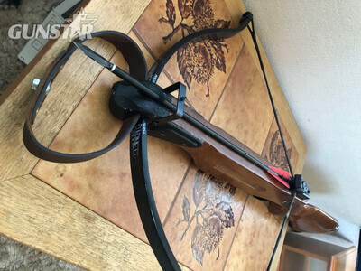 Barnett  Crossbows and Bows