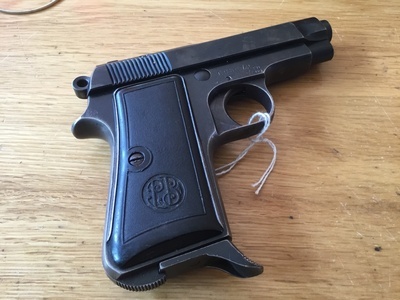 Beretta Deactivated 9mm Semi Auto