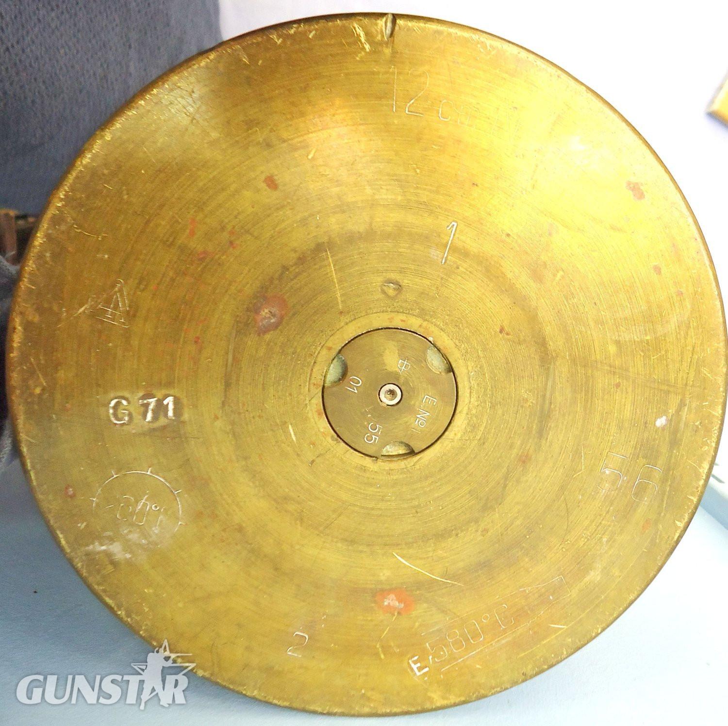 INERT DEACTIVATED. Dutch 12cm No 10 (120 x 835R) Cartridge Case with a brass Plaque to the Dutch Destroyer HNLMS Utrecht (D 817) on Naval Exercise FOST in 1972. Sn - 21237 INERT DEACTIVATED. Dutch 12cm No 10 (120 x 835R) Cartridge Case with a brass Plaque to the Dutch Destroyer HNLMS Utrecht (D 817) on Naval Exercise FOST in 1972. Sn - 21237  Other Ammunition